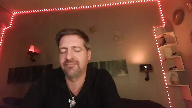 Snapshot of matrikes1 chatting on December 2024 06:49:01 PM matrikes1 online show from December 2024 06:49:01 PM