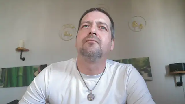 Snapshot of matrikes1 chatting on March 2025 11:29:01 AM matrikes1 online show from March 2025 11:29:01 AM