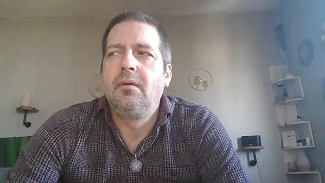 Snapshot of matrikes1 chatting on March 2025 11:05:01 AM matrikes1 online show from March 2025 11:05:01 AM