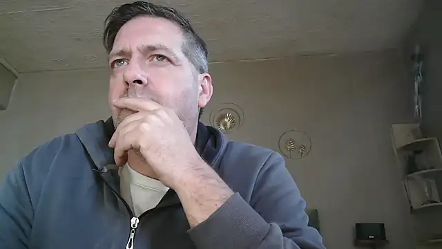 Snapshot of matrikes1 chatting on March 2026 04:12:02 PM matrikes1 online show from March 2026 04:12:02 PM