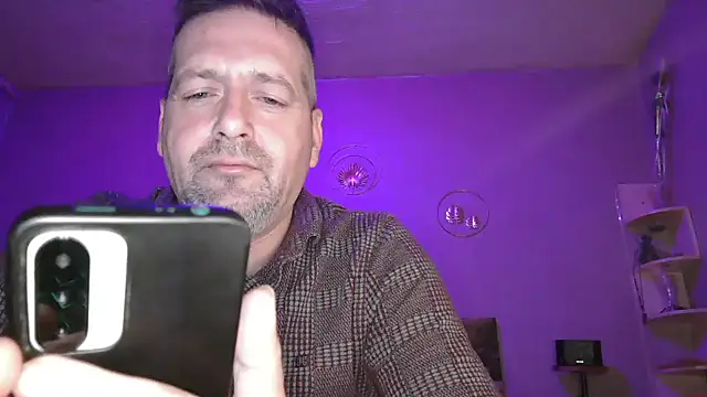 Snapshot of matrikes1 chatting on March 2026 11:26:02 PM matrikes1 online show from March 2026 11:26:02 PM