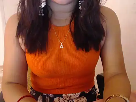 Snapshot of Open_Heart_Lennon chatting on January 2025 05:11:01 AM Open Heart Lennon online show from January 2025 05:11:01 AM