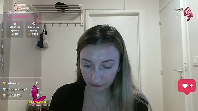 SusanCurt online show from March 2025 02:22:01 PM