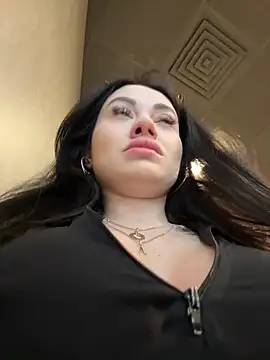 Snapshot of Wet__Bunny chatting on September 2025 06:37:02 AM Wet Bunny online show from September 2025 06:37:02 AM