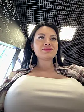 Wet  Bunny online show from May 2026 06:07:02 AM