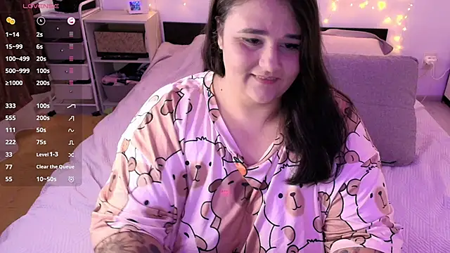 naughtykiss online show from June 2026 04:04:02 AM