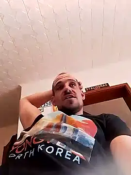 Codymc89 online show from April 2026 03:58:02 PM