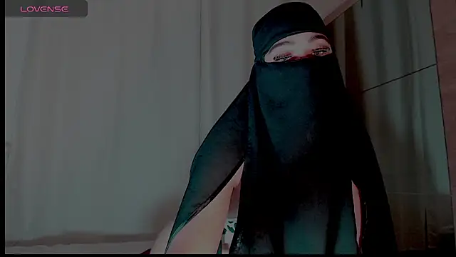 sweet diazzz online show from February 2025 09:29:02 PM