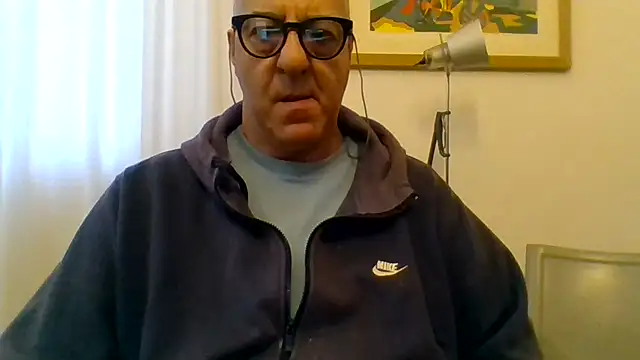 ANONIMO7735 online show from May 2026 04:40:02 AM