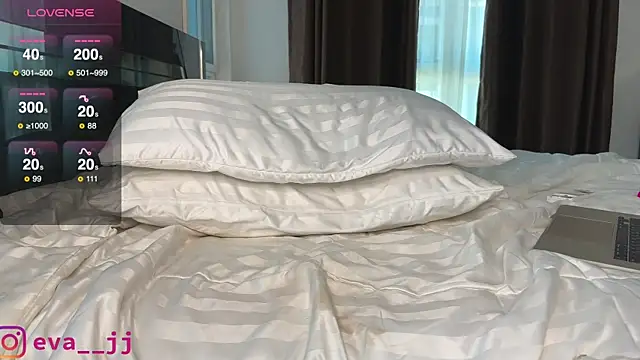 Eva JJ online show from February 2025 06:11:02 AM