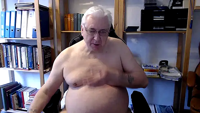 SchwanzhureXXL online show from February 2025 09:56:01 AM