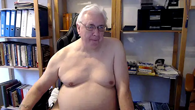 SchwanzhureXXL online show from February 2025 02:57:02 PM