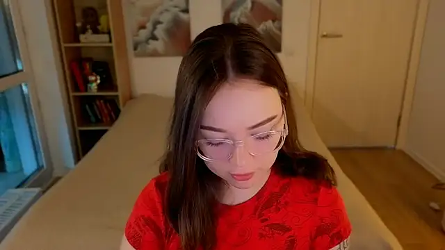MilenaSaint online show from May 2026 03:44:02 AM