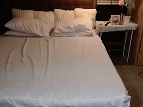 xheavenlytrans online show from December 2025 12:58:02 PM