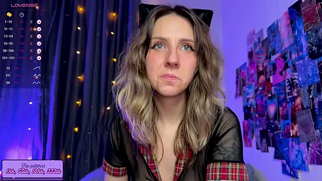 HotaruTomo online show from October 2025 08:29:01 PM