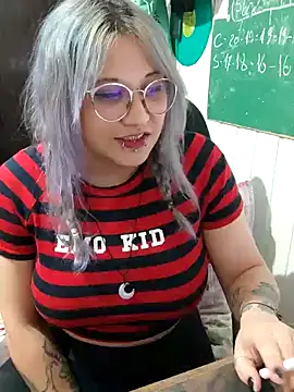 ElfGrey online show from December 2024 08:15:01 AM