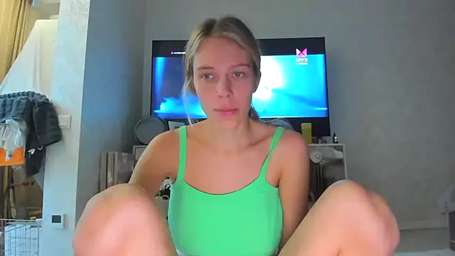 Snapshot of Iris_cherry chatting on January 2025 05:11:01 AM Iris cherry online show from January 2025 05:11:01 AM