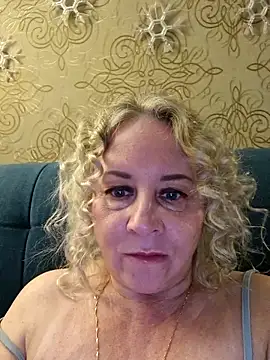 Janahotty online show from May 2026 11:44:01 PM