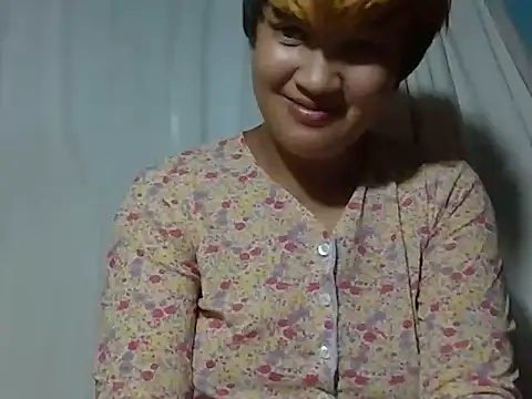 AVRILA online show from February 2026 02:43:02 PM