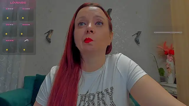 emilianna666 online show from November 2025 01:47:02 PM