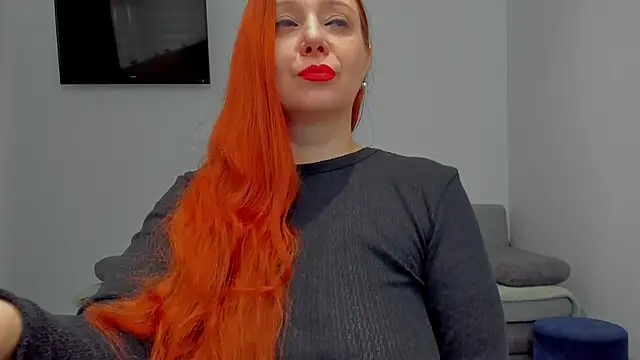 emilianna666 online show from February 2026 01:01:02 PM