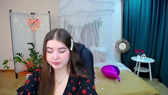 NicoleFoxery online show from February 2025 10:22:01 AM