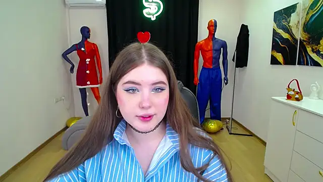 NicoleFoxery online show from February 2025 06:20:01 PM