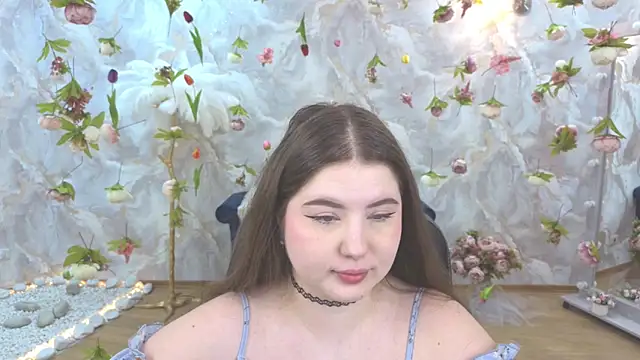 NicoleFoxery online show from May 2026 06:23:02 PM