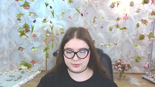 NicoleFoxery online show from May 2026 03:25:01 AM