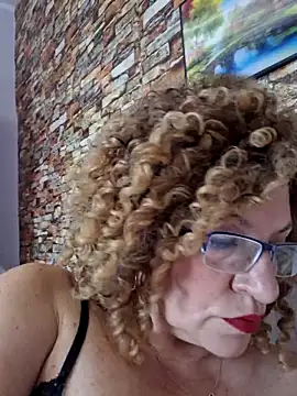 Hot Azaleea online show from May 2026 05:47:02 AM