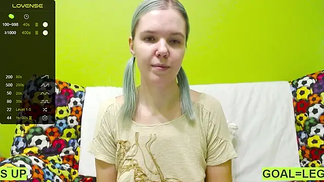 Snapshot of Ultra_Meow chatting on February 2025 06:59:01 PM Ultra Meow online show from February 2025 06:59:01 PM