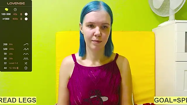 Snapshot of Ultra_Meow chatting on October 2025 07:33:01 PM Ultra Meow online show from October 2025 07:33:01 PM