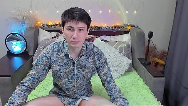 Yumi steve online show from March 2026 05:49:01 PM