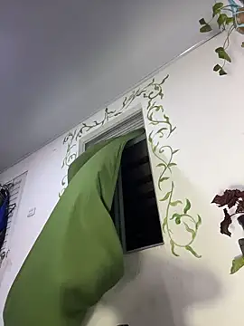 Snapshot of PrincessLauren420 chatting on February 2026 10:46:01 AM PrincessLauren420 online show from February 2026 10:46:01 AM