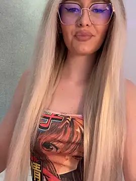 Snapshot of mollyxxx chatting on December 2024 03:29:02 AM mollyxxx online show from December 2024 03:29:02 AM