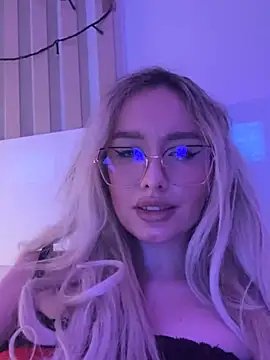 Snapshot of mollyxxx chatting on January 2025 01:16:02 AM mollyxxx online show from January 2025 01:16:02 AM