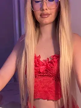 Snapshot of mollyxxx chatting on January 2025 07:22:01 AM mollyxxx online show from January 2025 07:22:01 AM