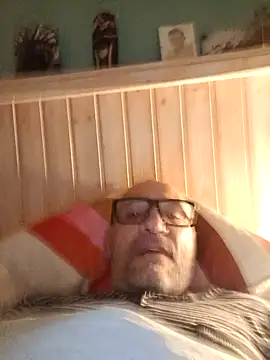 Snapshot of josepcalzada chatting on February 2026 06:44:02 AM josepcalzada online show from February 2026 06:44:02 AM