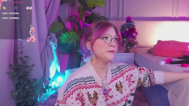 Snapshot of Crazy_Wine chatting on December 2024 09:54:02 PM Crazy Wine online show from December 2024 09:54:02 PM