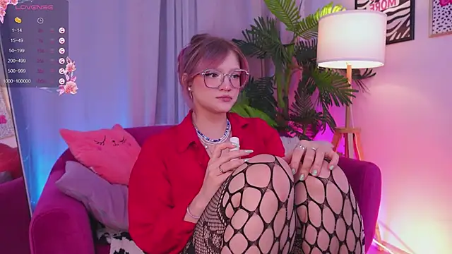 Snapshot of Crazy_Wine chatting on January 2025 06:14:01 PM Crazy Wine online show from January 2025 06:14:01 PM