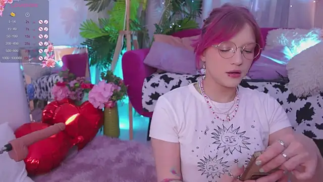 Snapshot of Crazy_Wine chatting on February 2025 02:47:02 PM Crazy Wine online show from February 2025 02:47:02 PM