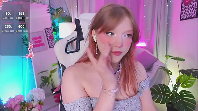 Snapshot of Crazy_Wine chatting on September 2025 10:23:01 PM Crazy Wine online show from September 2025 10:23:01 PM