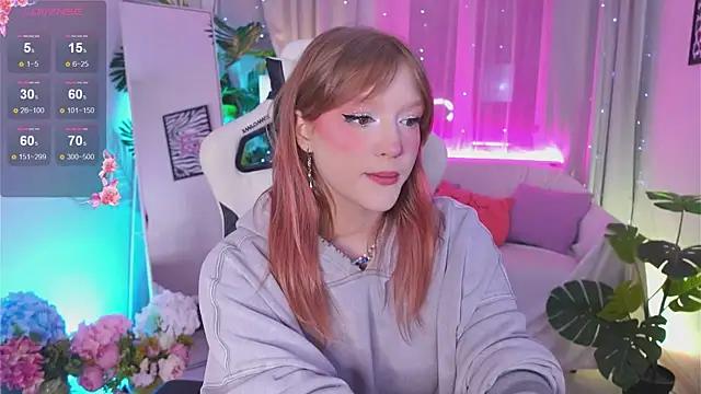 Snapshot of Crazy_Wine chatting on September 2025 09:26:02 PM Crazy Wine online show from September 2025 09:26:02 PM