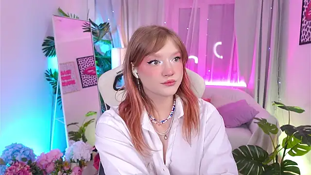 Snapshot of Crazy_Wine chatting on September 2025 05:55:02 AM Crazy Wine online show from September 2025 05:55:02 AM