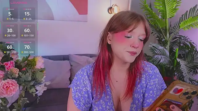 Snapshot of Crazy_Wine chatting on November 2025 11:04:02 PM Crazy Wine online show from November 2025 11:04:02 PM