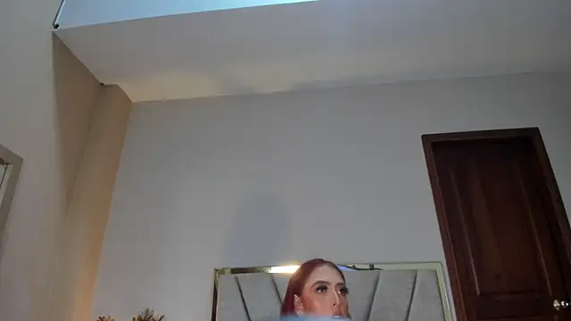 JupiteFox online show from May 2026 12:51:02 AM