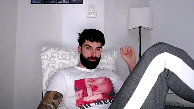 Verycutex online show from January 2026 07:44:02 AM