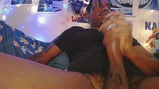 Snapshot of BlackRunning chatting on September 2025 04:12:01 AM BlackRunning online show from September 2025 04:12:01 AM