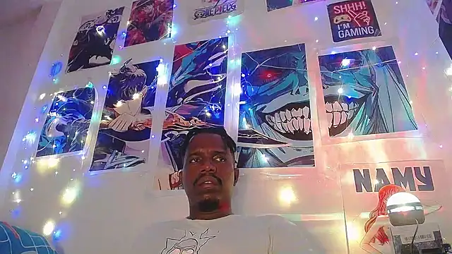 Snapshot of BlackRunning chatting on October 2025 05:17:01 AM BlackRunning online show from October 2025 05:17:01 AM