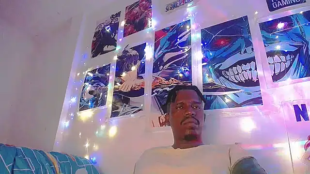 Snapshot of BlackRunning chatting on October 2025 04:42:01 AM BlackRunning online show from October 2025 04:42:01 AM